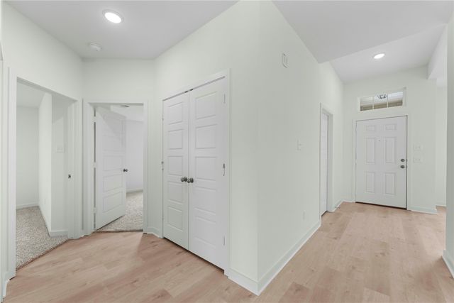 121 Adaline Bend, Mcgregor, TX 76657