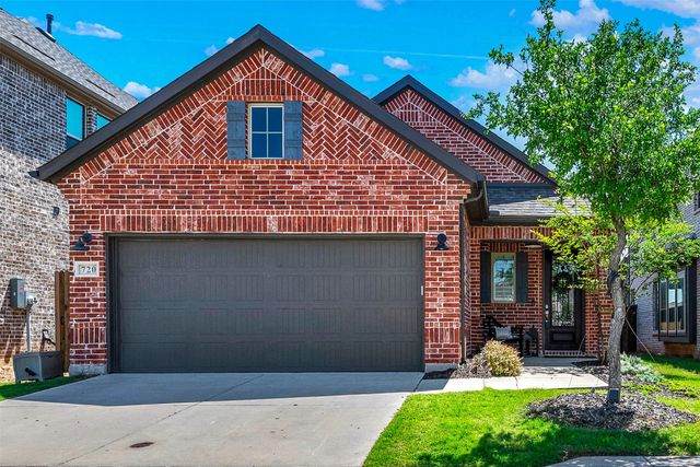 720 Skyview Court, Celina, TX 75009