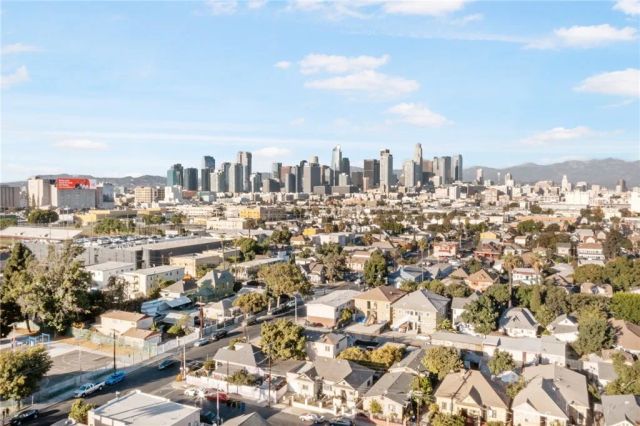 610 E 24th Street, Los Angeles, CA 90011