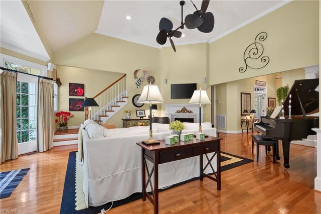 308 Dogleg DR, Williamsburg, VA 23188