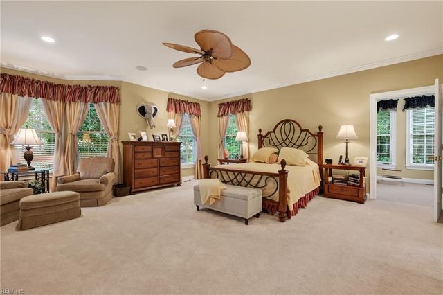 308 Dogleg DR, Williamsburg, VA 23188