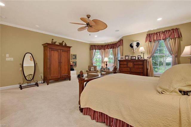 308 Dogleg DR, Williamsburg, VA 23188