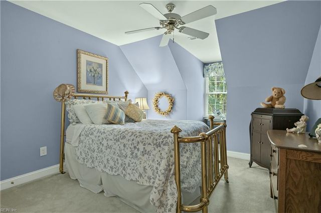 308 Dogleg DR, Williamsburg, VA 23188
