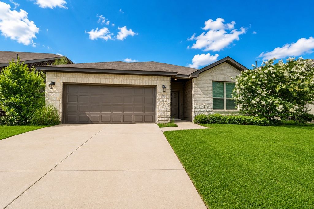 3115 Kirby Lane, Forney, TX 75126