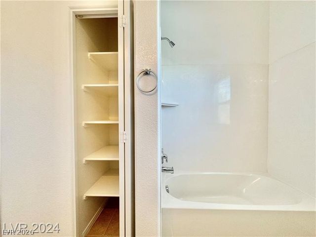 8805 Jeffreys Street 2104, Las Vegas, NV 89123