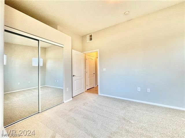 8805 Jeffreys Street 2104, Las Vegas, NV 89123