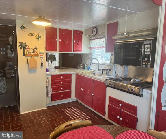 36259 SKYVIEW ST, Rehoboth Beach, DE 19971