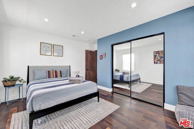 1607 W 85th Street, Los Angeles, CA 90047