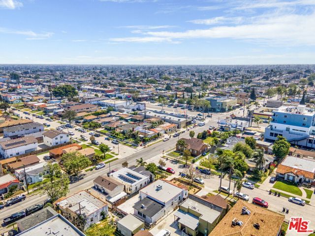 1607 W 85th Street, Los Angeles, CA 90047
