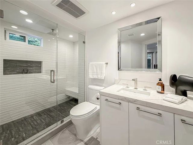 4266 Louise Avenue, Encino, CA 91316