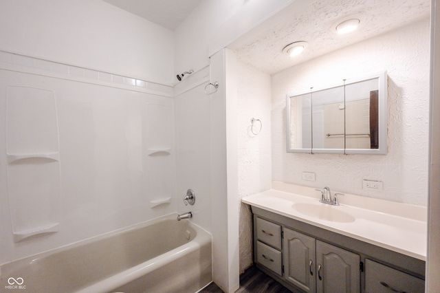 3513 N Pennsylvania Street, Indianapolis, IN 46205