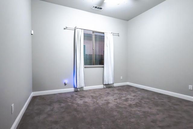 6638 W Kadota Avenue, Fresno, CA 93723