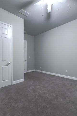 6638 W Kadota Avenue, Fresno, CA 93723