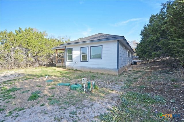 1234 Clearcreek Drive, Canyon Lake, TX 78133