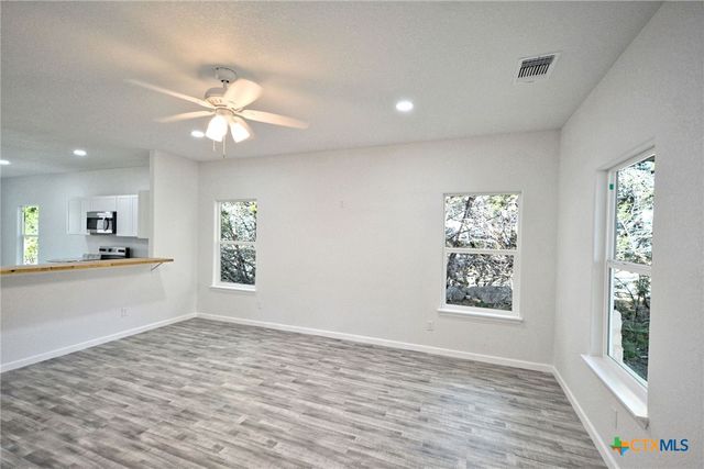 1234 Clearcreek Drive, Canyon Lake, TX 78133