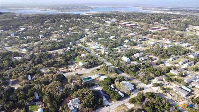 1234 Clearcreek Drive, Canyon Lake, TX 78133