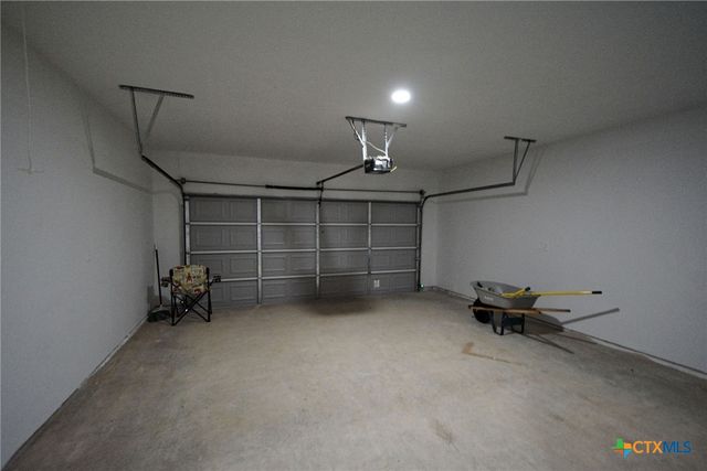 1234 Clearcreek Drive, Canyon Lake, TX 78133