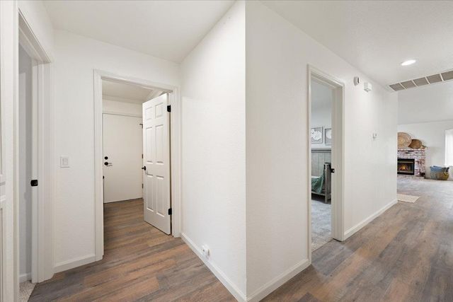 15 Sierra Mesa Ct, Auburn, CA 95603