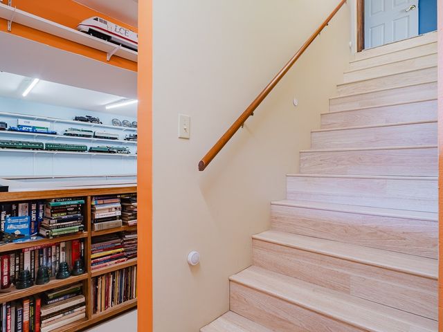 12309 Blueberry Lane, Lowell, AR 72745