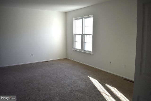 1604 SHENANDOAH CT, Allentown, PA 18104