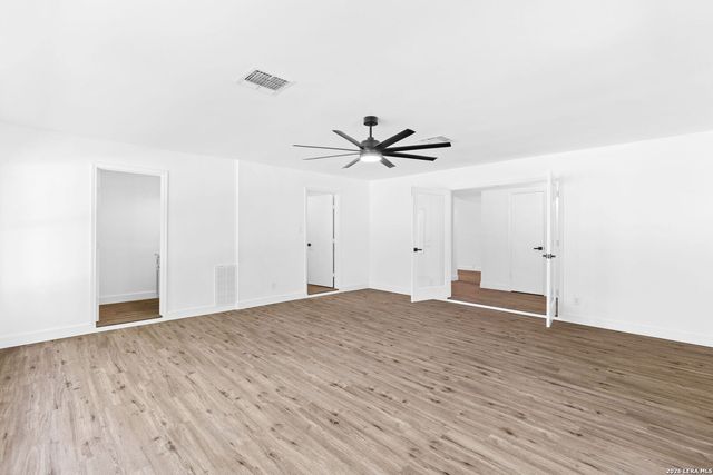 5426 Timbermont St, San Antonio, TX 78250