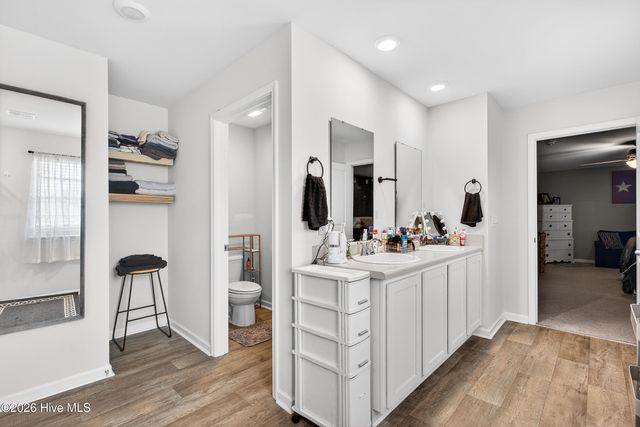 1139 Carteret Manor Drive, Jacksonville, NC 28546