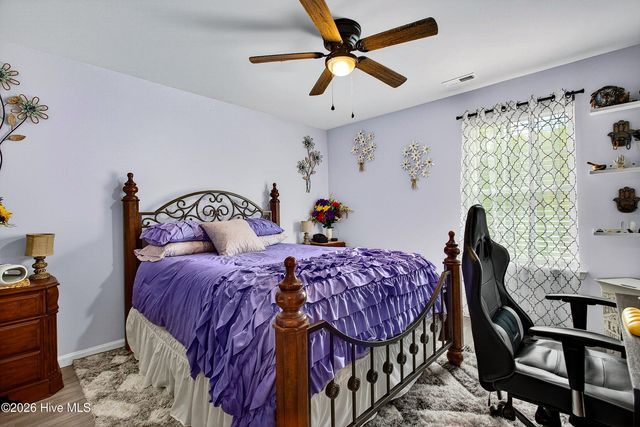 1139 Carteret Manor Drive, Jacksonville, NC 28546