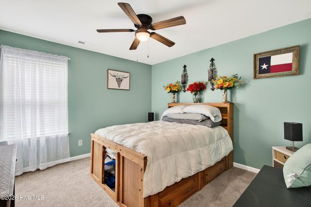 1139 Carteret Manor Drive, Jacksonville, NC 28546