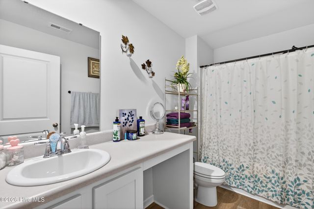 1139 Carteret Manor Drive, Jacksonville, NC 28546