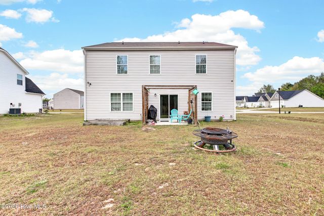 1139 Carteret Manor Drive, Jacksonville, NC 28546