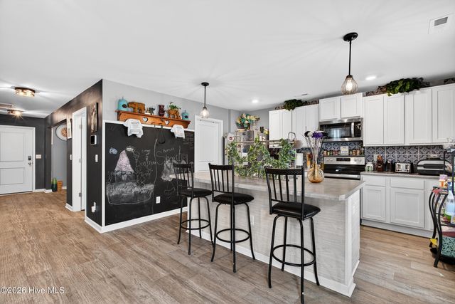 1139 Carteret Manor Drive, Jacksonville, NC 28546