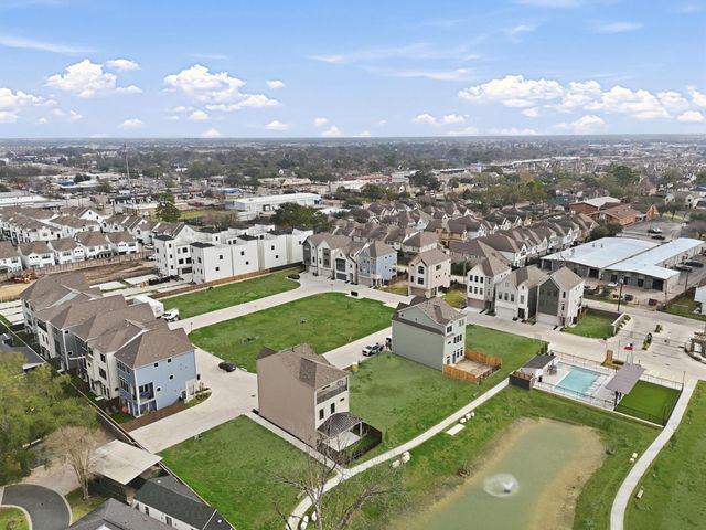 8705 Padua Lane, Houston, TX 77055