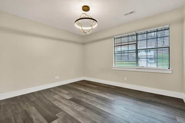 7619 Cove Ridge Drive, Hixson, TN 37343