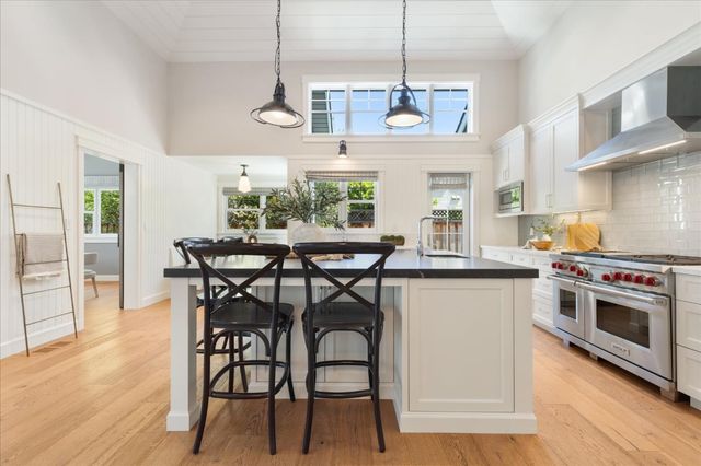 595 Springer Terrace, Los Altos, CA 94024