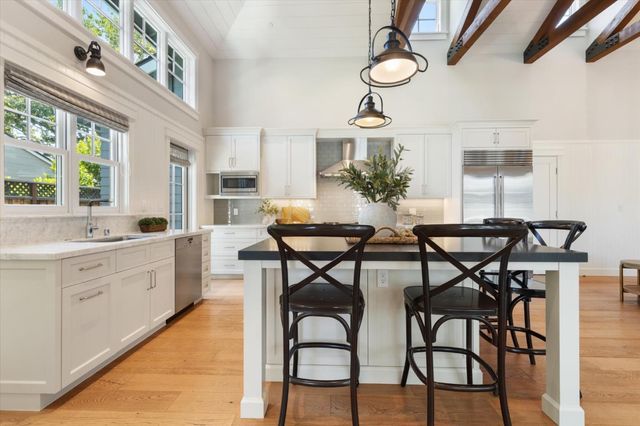 595 Springer Terrace, Los Altos, CA 94024