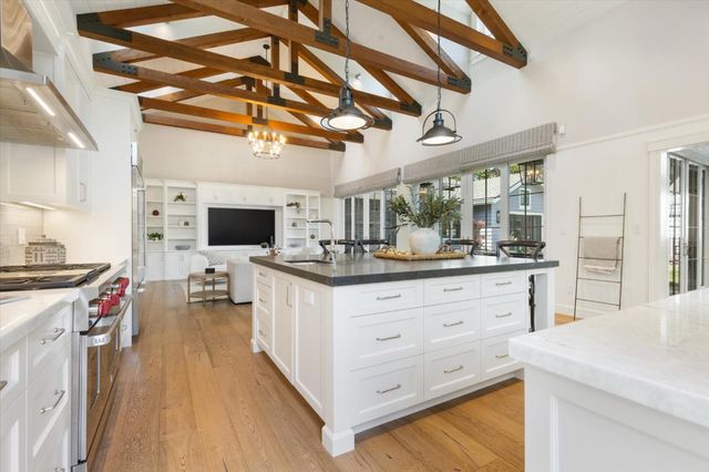 595 Springer Terrace, Los Altos, CA 94024