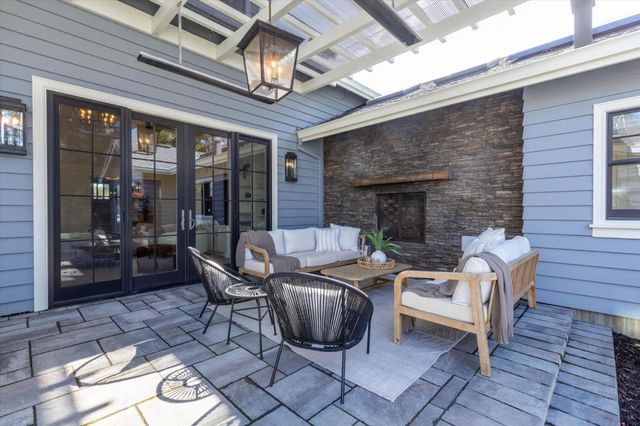 595 Springer Terrace, Los Altos, CA 94024