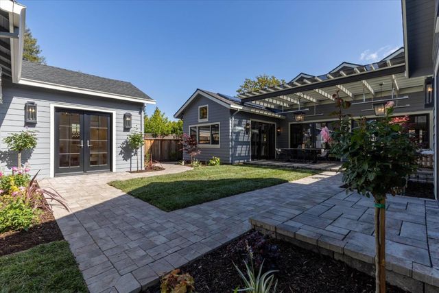 595 Springer Terrace, Los Altos, CA 94024