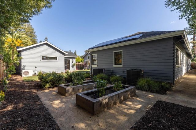 595 Springer Terrace, Los Altos, CA 94024