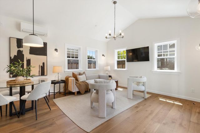 595 Springer Terrace, Los Altos, CA 94024