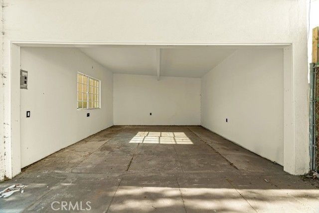 2405 Clyde, Los Angeles, CA 90016