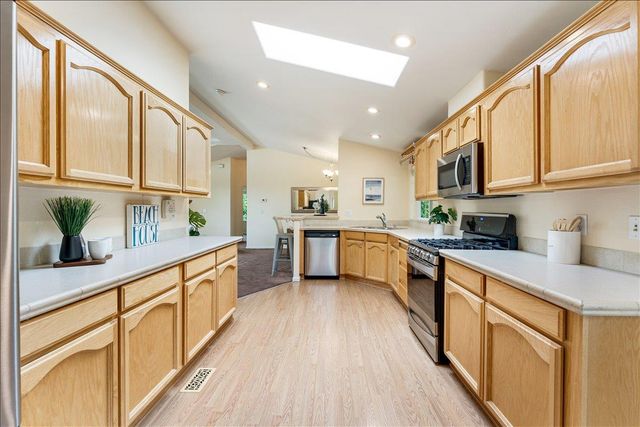 300 Plum Street 30, Capitola, CA 95010