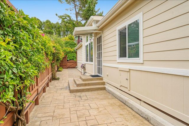 300 Plum Street 30, Capitola, CA 95010