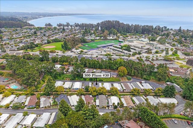 300 Plum Street 30, Capitola, CA 95010