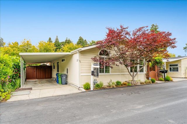 300 Plum Street 30, Capitola, CA 95010
