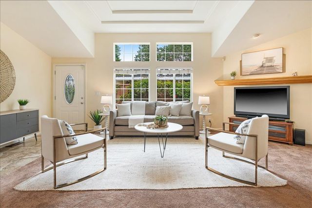 300 Plum Street 30, Capitola, CA 95010