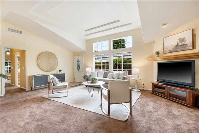 300 Plum Street 30, Capitola, CA 95010