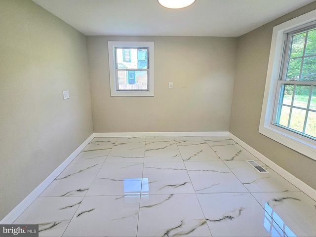 6737 PARK AVE, Pennsauken, NJ 08109