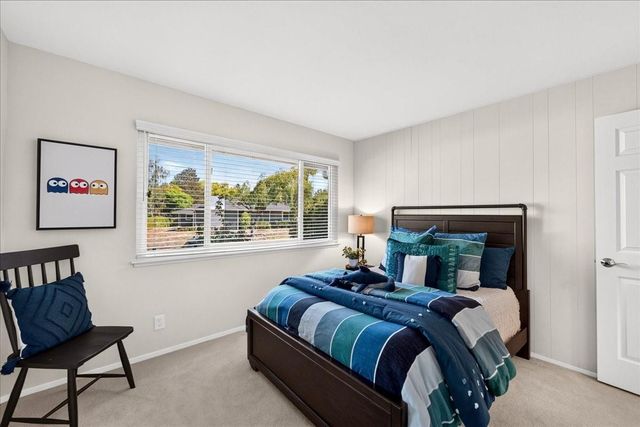 104 Old Orchard Dr, Los Gatos, CA 95032