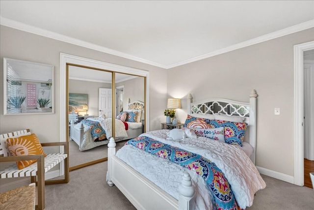 104 Old Orchard Dr, Los Gatos, CA 95032